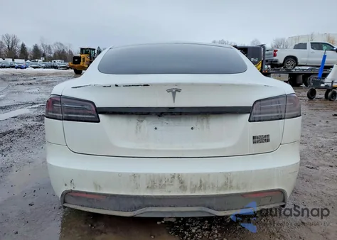 2022 Tesla Model S from USA, damaged, VIN 5YJSA1E60NF487590